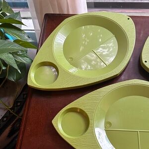 Vibrant vintage plastic 70s Leaf-Shaped Serveware Set avocado shade collection 8